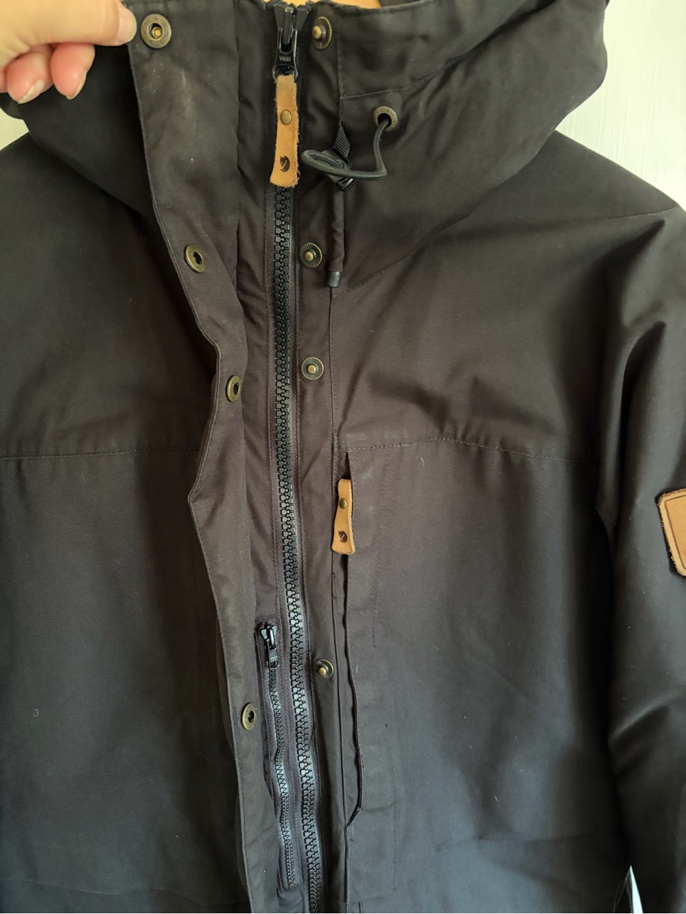 Fjallraven Women’s Barents Parka - Picture 3 of 8